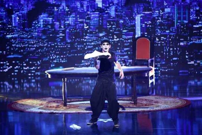 romanii au talent