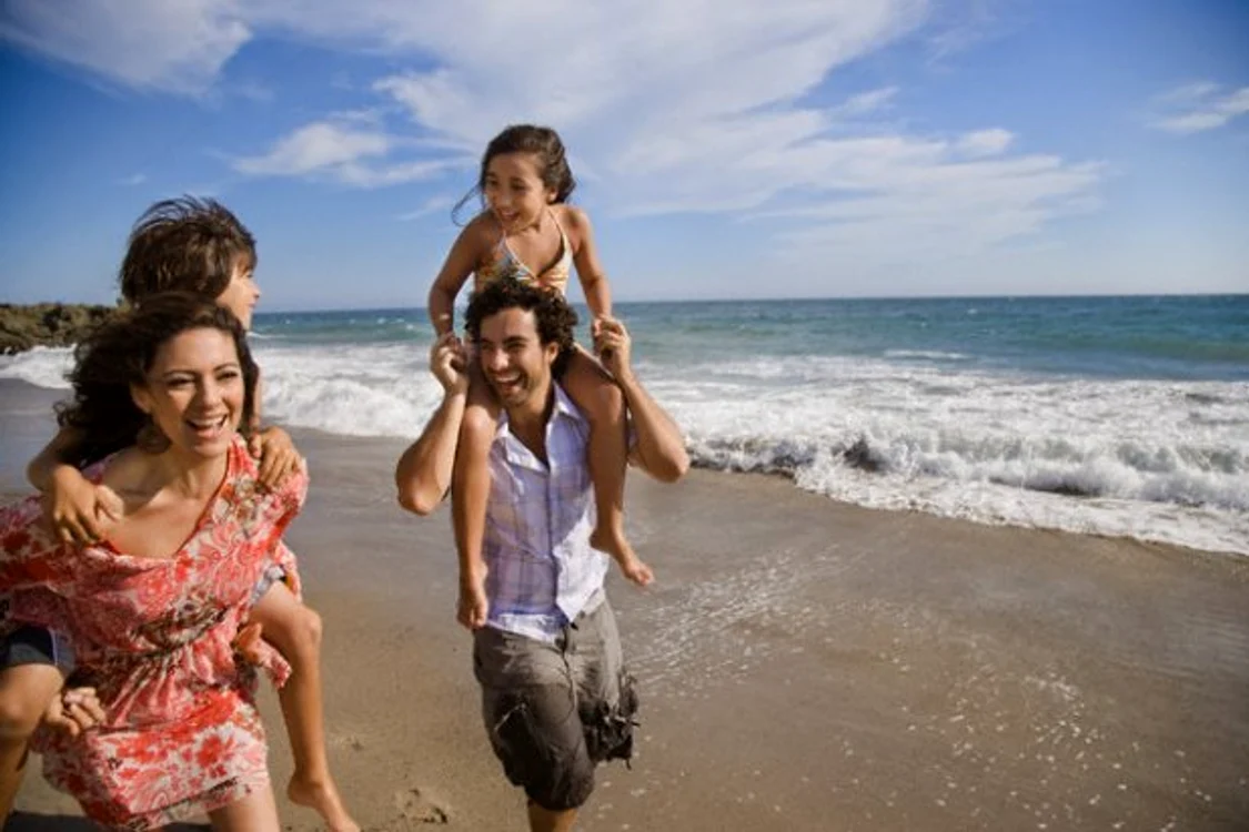 
    Europa Travel a relansat programul «Plăteşte unul, merge toată familia»  