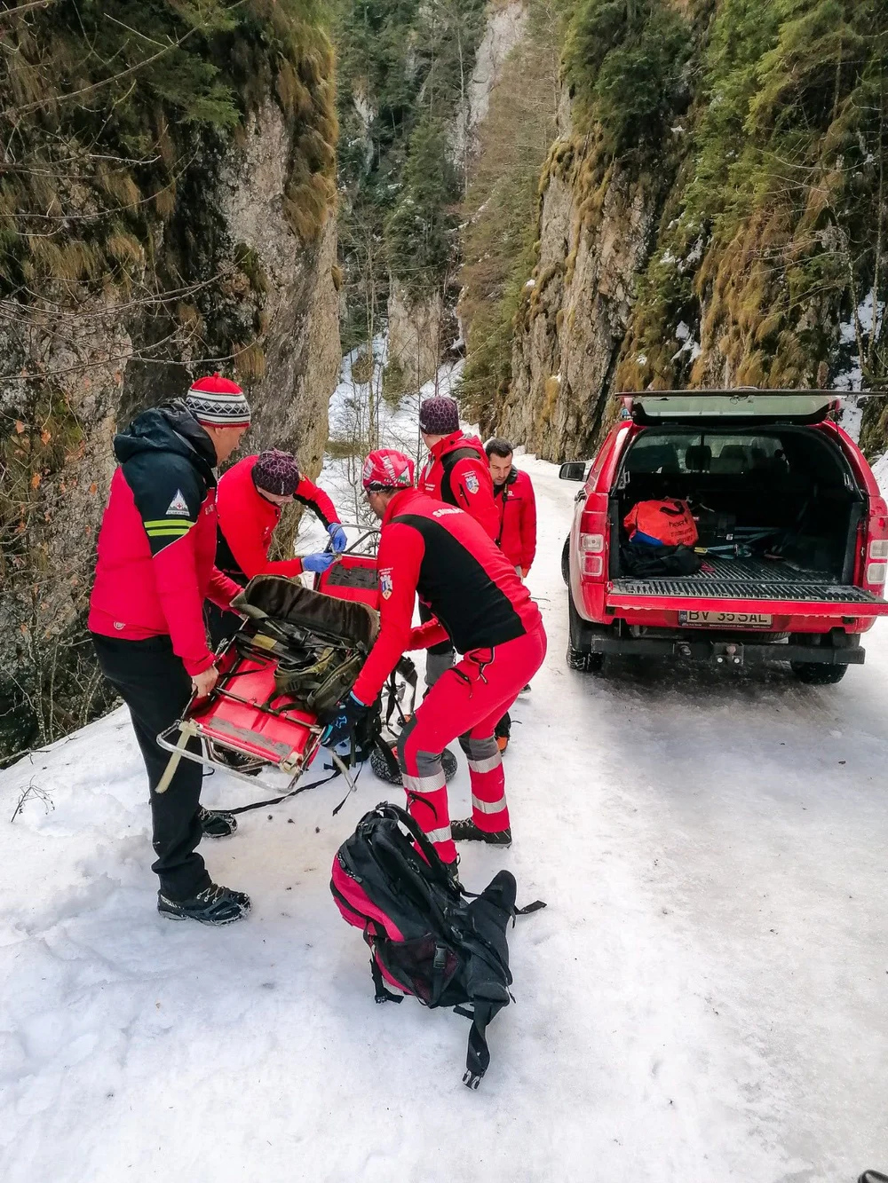 Tragedie în Brașov: Bărbat de 59 de ani a murit după ce a căzut de pe un perete abrupt, pe un traseu montan nemarcat