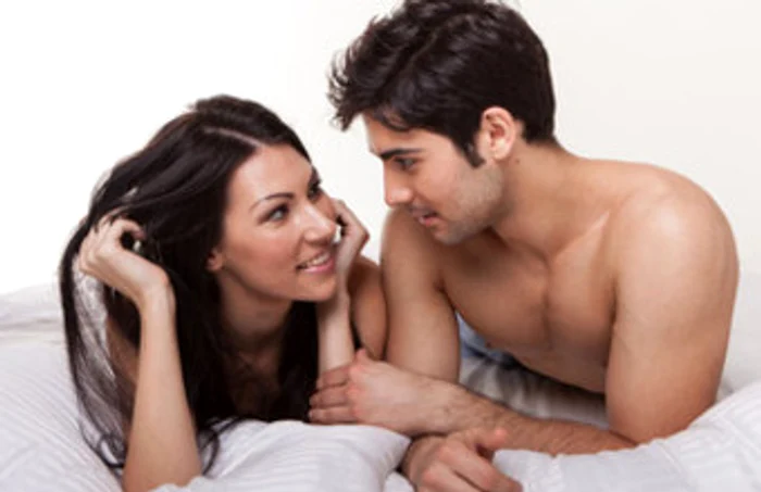 
    Pentru a putea fi alături şi a înţelege persoana iubită, este necesar s-o cunoaştem mai bine, să cultivăm prieteniafoto: 123RF  