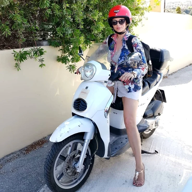 5 andreea marin sexy in costum de baie grecia rhodos 6 jpg jpeg