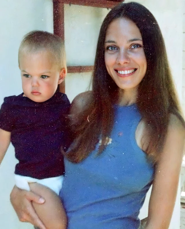 Marcheline Bertrand