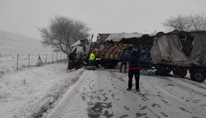 accident rutier Suceava carambol