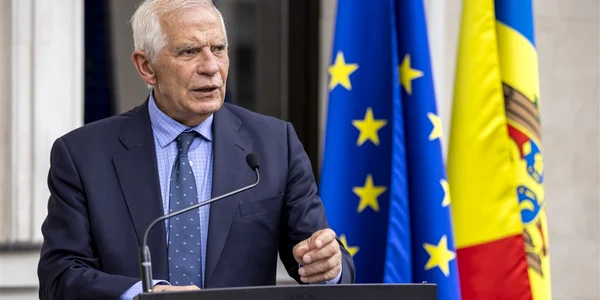 Josep Borrell la summitul CPE de la Castelul Mimi FOTO EPA EFE jpg