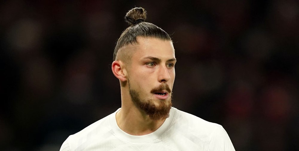 Tottenham - demolată, Radu Drăgușin - distrus la primul meci ca titular la londonezi