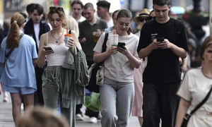 rusi telefoane jpg