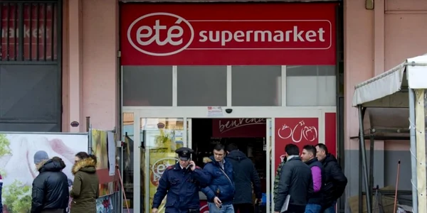 Jaf supermarket Napoli FOTO La Repubblica
