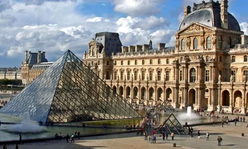 Picturi interzise la Louvre pentru că ar incita la violenţă jpeg
