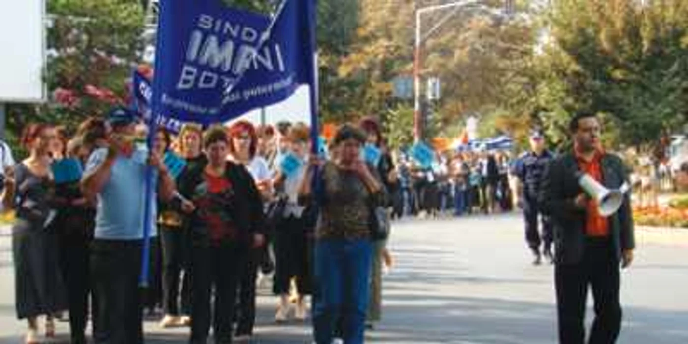 Botoşani: Copiii din plasament, în stradă