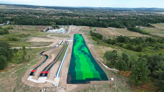 Pârtia artificială are o lungime de 350 de metri Foto: Aprilia Parc