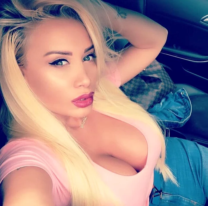 Simona Trașcă vrea împlanturi pe gazfoto: arhivă personală