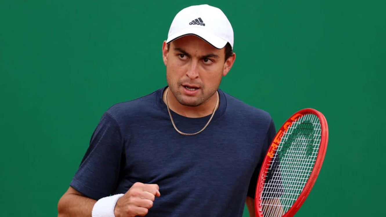 Aslan Karatsev