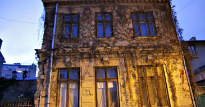 Există mai multe legende urbane despre casele Diavolului FOTO Metropotam