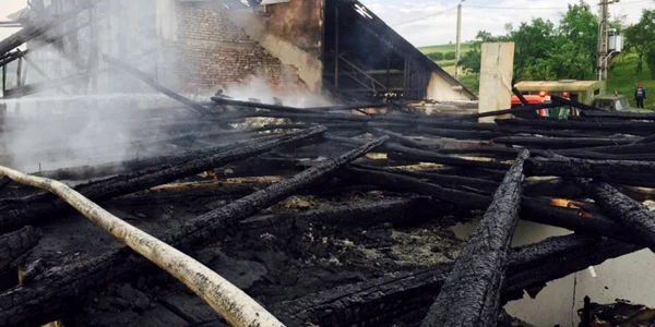 incendiu moara bistrita  3