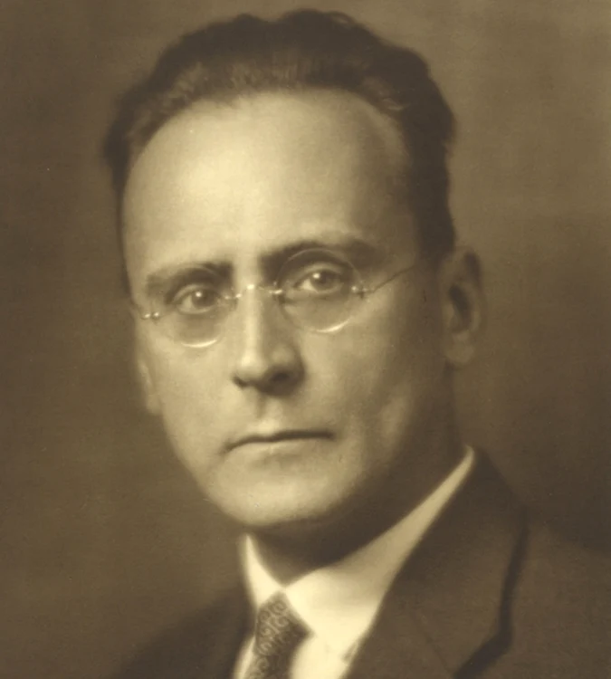 Anton von Webern png png