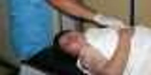 Bacău: Femeie bătută până a intrat în comă