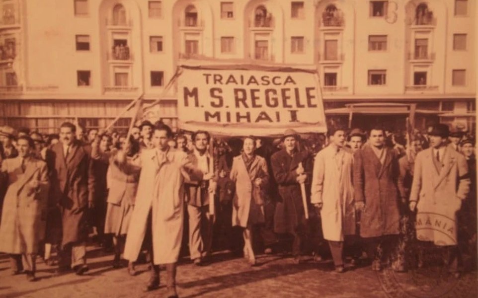 8 noiembrie, ziua în care a avut loc prima manifestație anticomunistă din România VIDEO 