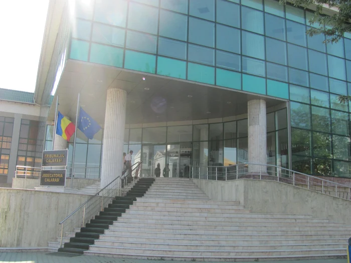 Tragerea la sorţi s-a făcut la Tribunal