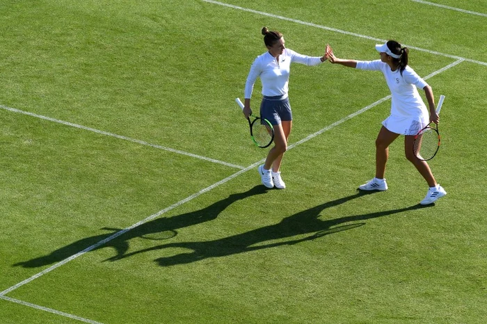 Raluca Olaru a jucat alături de Simona Halep, pe iarbă, înainte de Wimbledon 2019Foto: EPA-EFE