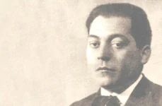 Zavaidoc, lăutarul cu voce de tenor care a cântat soldaților, la Odesa jpeg