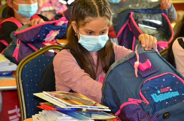 Cazuri de gripă în școli / Foto: World Vision România