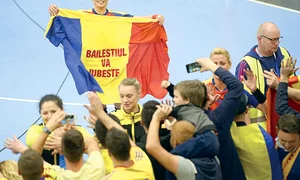 La finalul meciului,  româncele au petrecut  alături de fanii veniţi din ţară jpeg