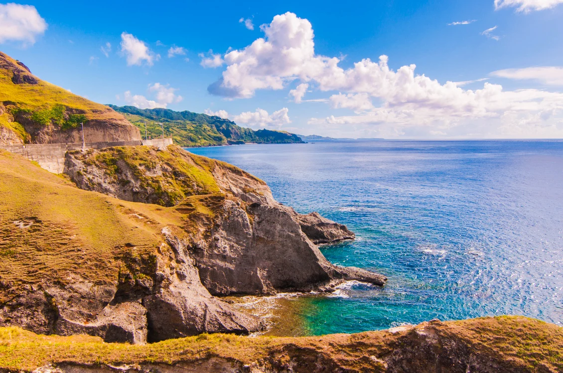 Strâmtoarea Luzon din provincia Batanes, Filipine FOTO SHUTTERSTOCK