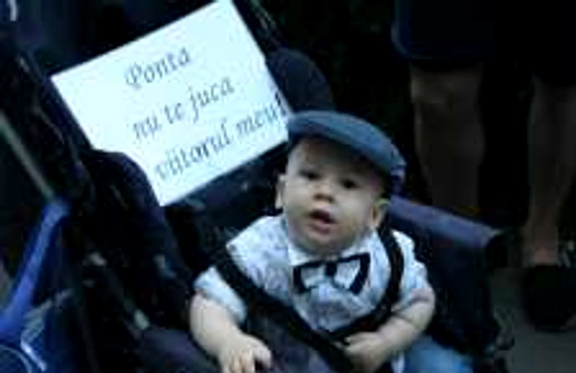 Cel mai mic participant la mitingul PNL Vrancea