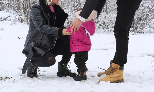 Jojo, Paul Ipate si Zora jpeg