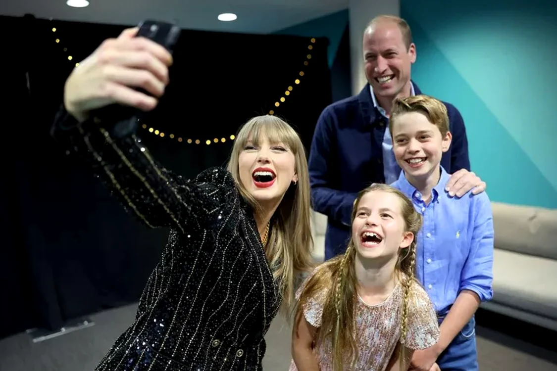 Taylor Swift, Prințul William, Prințesa Charlotte și Prințul George. FOTO: Instagram
