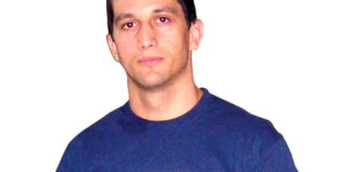 Reşiţa: PORTRET / Aurel Cimpoeru face performanţă cu luptătorii reşiţeni