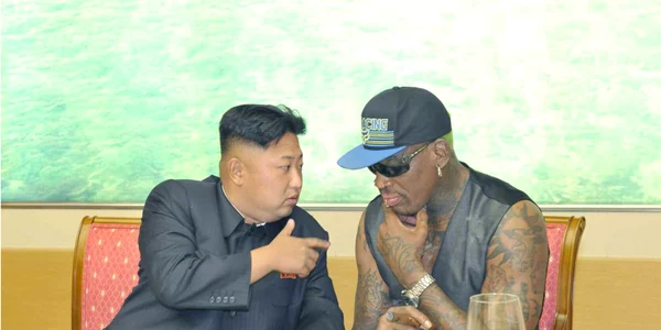 kim jong un si dennis rodman in 2013 foto EPA