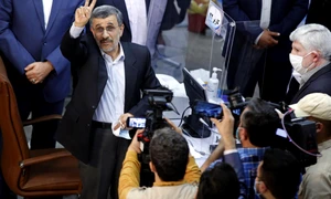 Mahmoud Ahmadinejad candideaza din nou la presedintia Iranului FOTO EPA-EFE