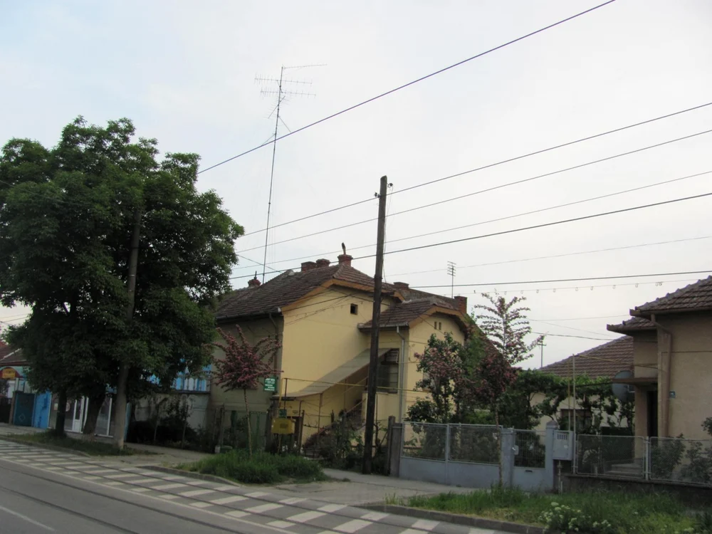 Poliţiştii locali au identificat 321 de antene pe clădirile din Timişoara
