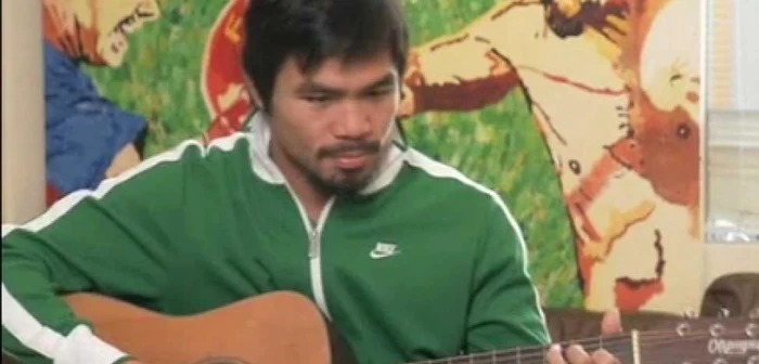 Pacquiao le-a cântat filipinezilor