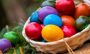 oua vopsite de paste jpeg