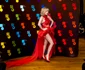 Diana Dumitrescu pentru Denis Predescu în show Valentino by Alin Gălăţescu