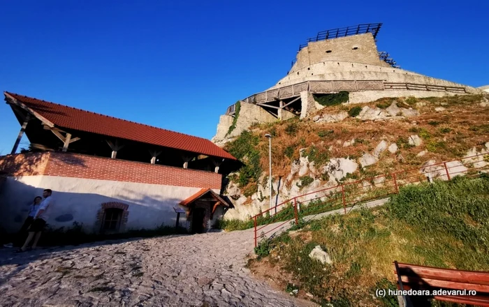 Cetatea Devei. FOTO: Daniel Guţă. ADEVĂRUL.