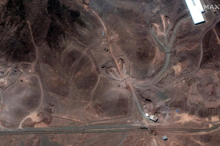 Imagini din satelit arata agitație la centrul Fordo/FOTO:X