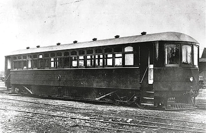 Drezina electrică Edison a funcţionat în perioada 1926-1934, în zona rurală a Noii Zeelande, având o viteză de 60 km/oră şi o autonomie de 160 de kilometri. FOTO: New Zeeland Railway Archive