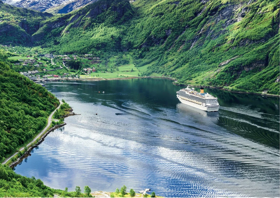 Croazierele în Fiorduri, potrivite vara. foto: cruise hub