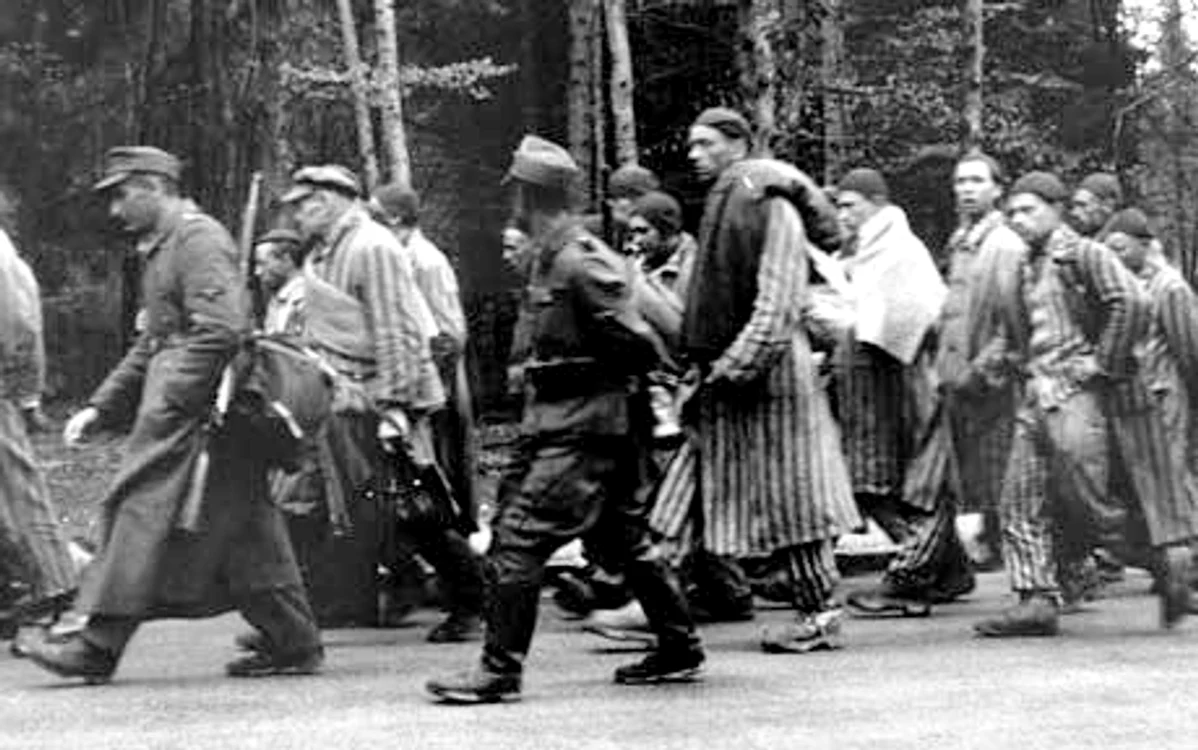 Lagarul Auschwitz - detinuti