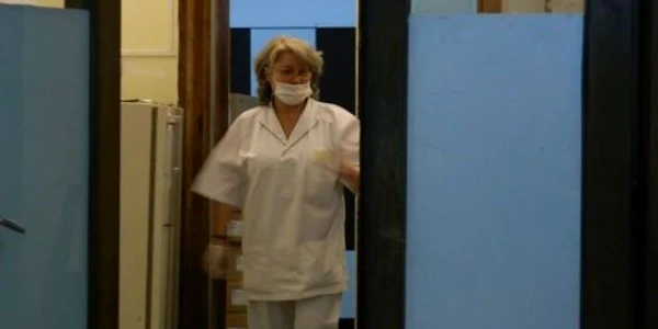 Copiii au fost duşi la secţia de Boli Infecţioase a Spitalului Judeţean
