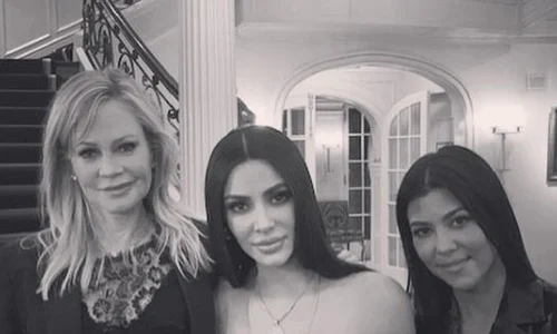 Melania Griffith, alături de Kim și Kourtney Kardashian jpeg