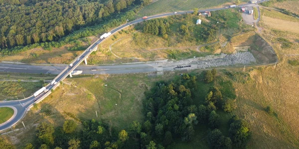 Autostrada cu tuneluri foto daniel Guta (60) JPG