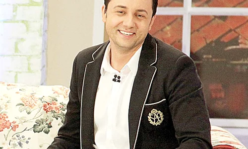 Teo Trandafir (45 ani) încearcă  o nouă provocare profesională: ea va avea o emisiune la Kanal D jpeg
