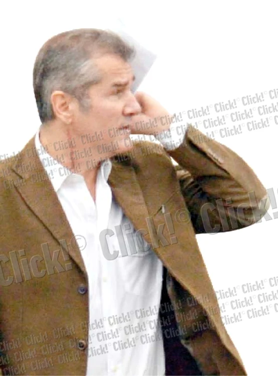 
    Cântăreţul se află încă  în perioada de recuperare,  motiv pentru care şi-a  amânat toate  concertele care erau  programate până la  sfârşitul anului  