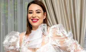 Oana Roman este model pentru propria colecție de haine jpeg