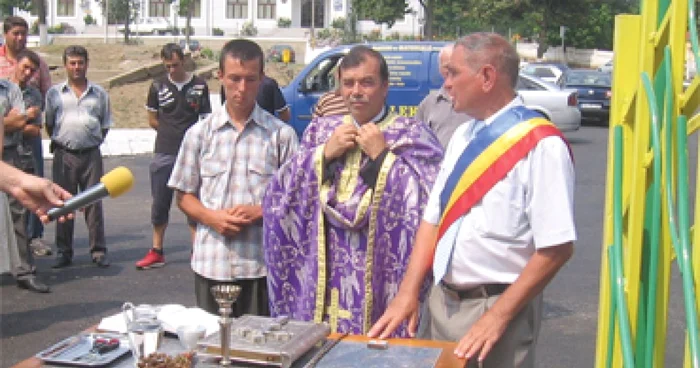 În comuna Ostroveni a fost deschisă o nouă bază sportivă