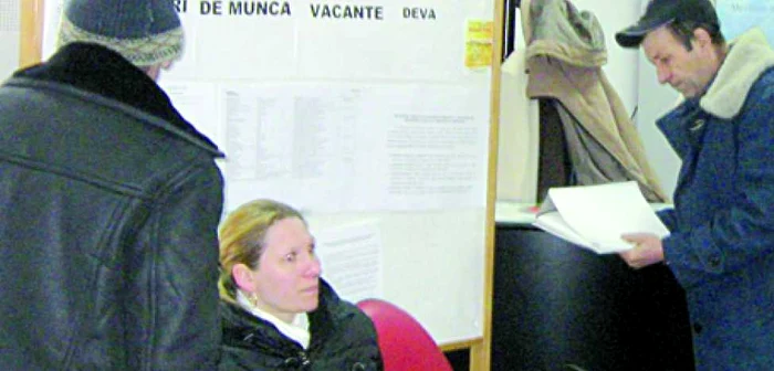 Hunedorenii sunt aşteptaţi la AJOFM